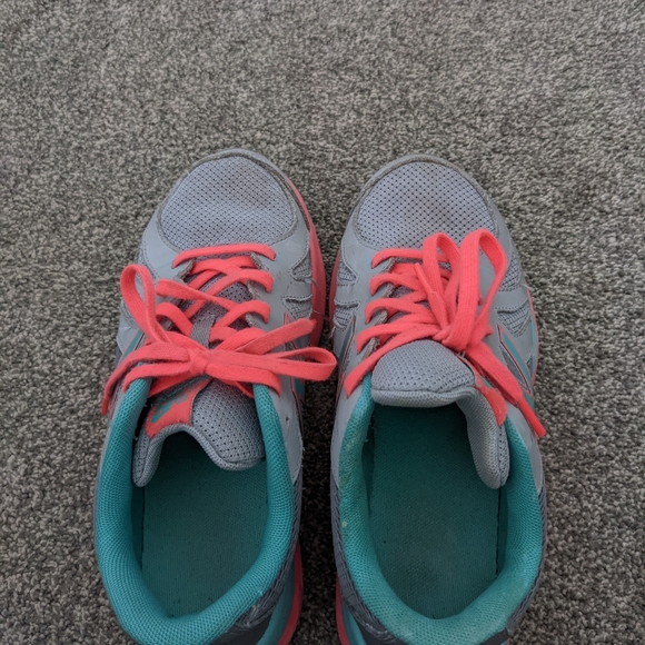 NEW BALANCE Runners Sneakers - Picture 8 of 9